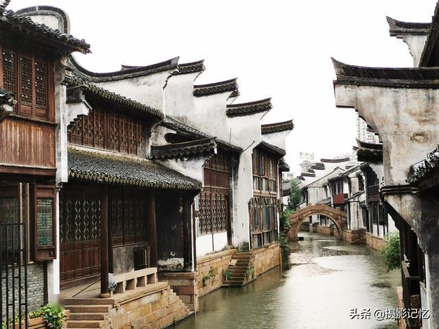 探索学习人物建模需要对人体骨骼产生怎样的理解?,获取知识的明星舞台
